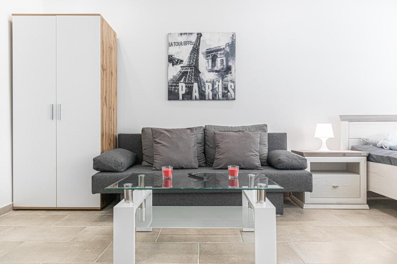 9 Min From City Center - Lovely Studio Near U1 Reumannplatz Wien Exteriör bild